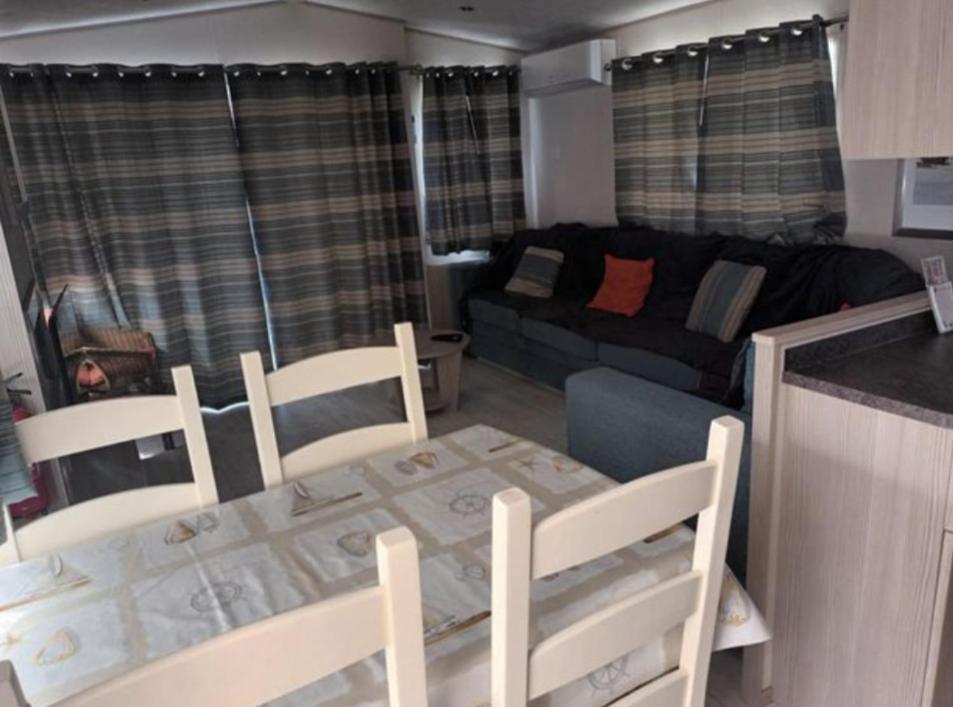 Détente et confort au Bois Dormant camping 4* MH240 Saint-Jean-de-Monts Esterno foto